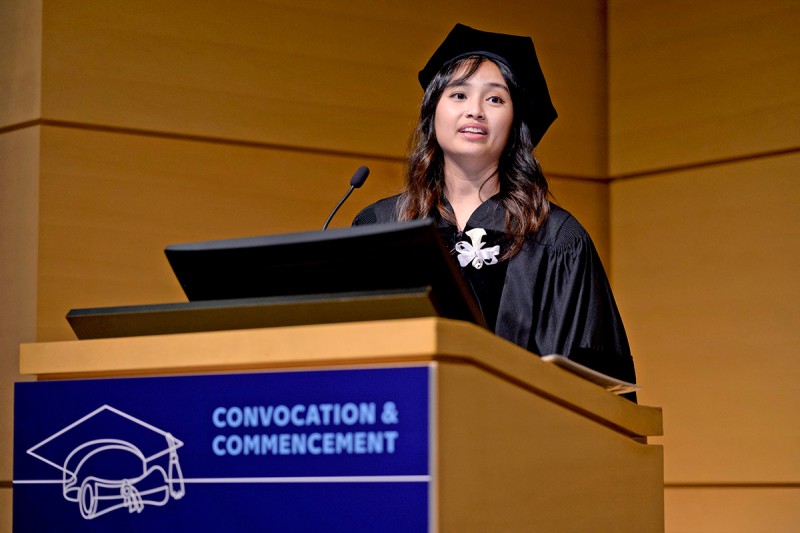 Chi Nguyen at the lectern